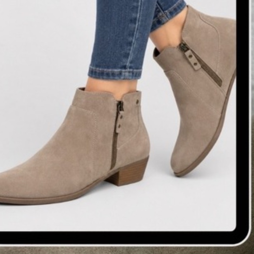 torrid Taupe faux Suede Ankle Booties 10.5